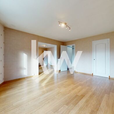 Appartement 4 pièces 262000 €