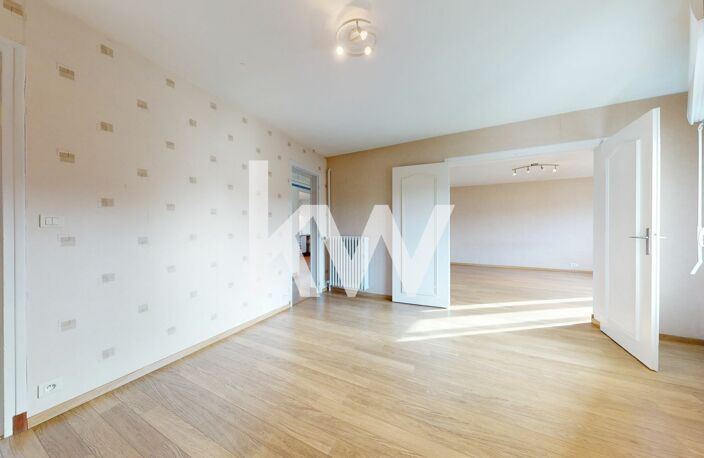 APPARTEMENT À VENDRE - SECTEUR BOULEVARD LUNDY/ARISTIDE BRIAND — photo 5