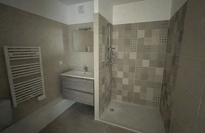 Appartement T3 à Clermont l'hérault — photo 5