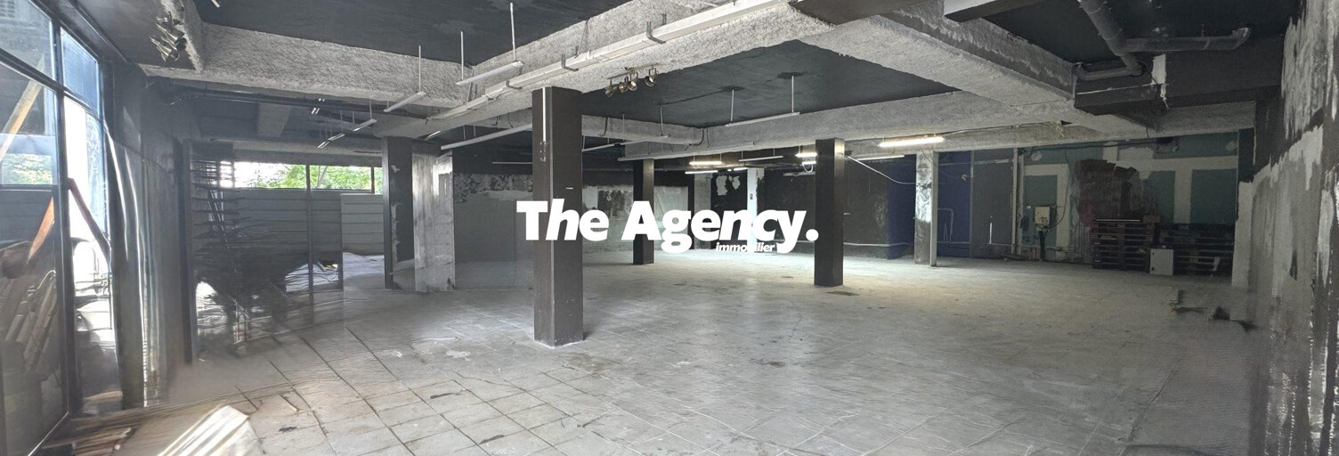 Commerce  296 m² à louer à Marseille 9 (13009)