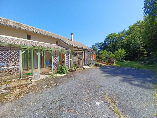 Maison de 235m² et 1hectare sans vis à vis — photo du bien