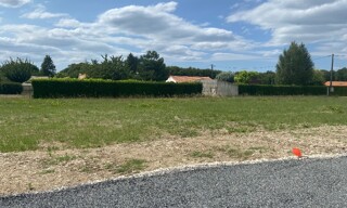 Terrain  1042 m² à vendre à Cognac (16100)