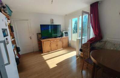 Appartement À Vendre — photo du bien