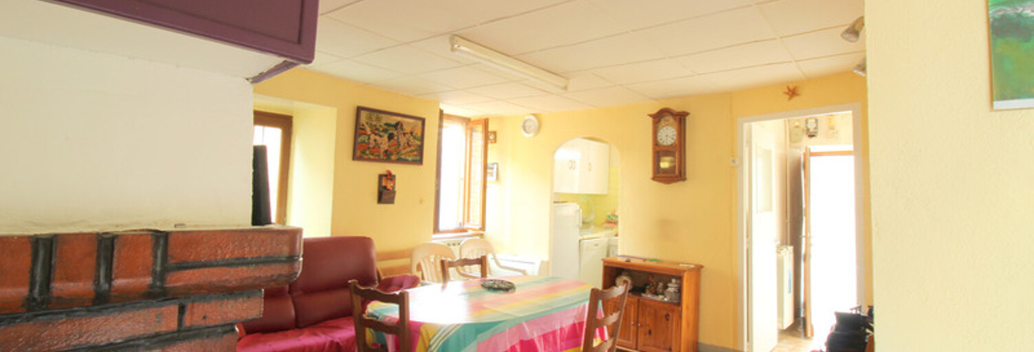 Maison 8 Pièces 103 m² à vendre à Saint-Sernin-sur-Rance (12380)