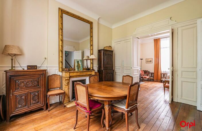 Hôtel Particulier à Vendre Centre ville REIMS — photo 3