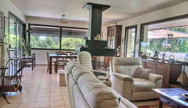 Villa / Maison 9 pièces  à vendre Jurançon 64110