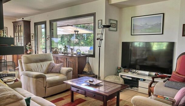 Villa / Maison 9 pièces  à vendre Jurançon 64110