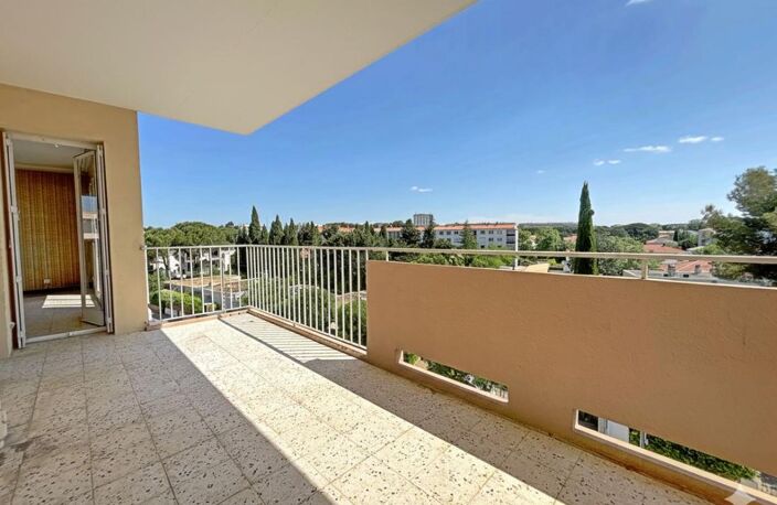 Appartement À Vendre avec une grande terrasse sans vis à vis — photo 2