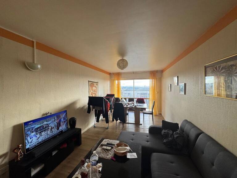 Appartement F3 avec balcon, ascenceur et stationnement privatif — photo 1