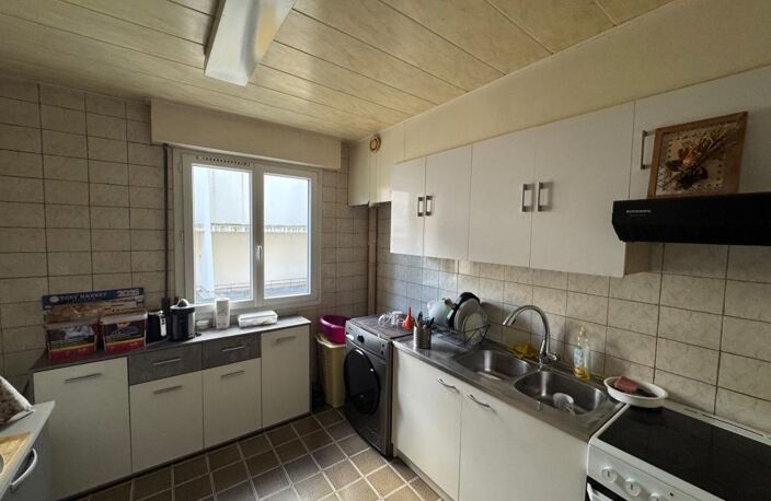 Appartement F3 avec balcon, ascenceur et stationnement privatif — photo 2