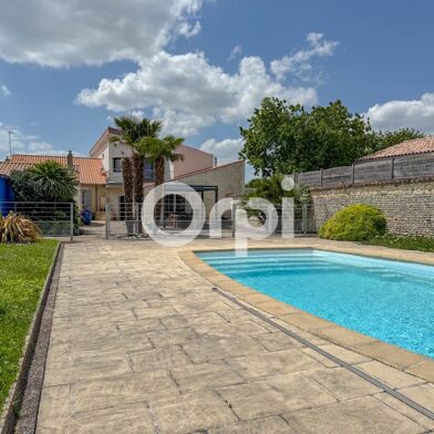 Maison 5 pièces 699000 €