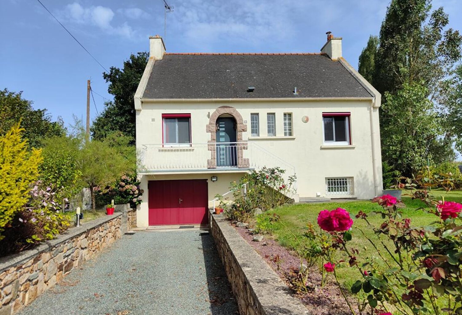 Maison T5 (101 m²) à vendre à POMMERIT LE VICOMTE — photo 1