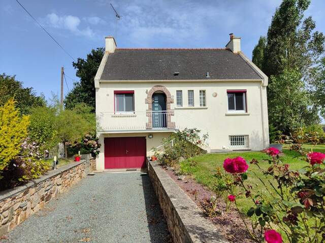Maison T5 (101 m²) à vendre à POMMERIT LE VICOMTE — photo du bien