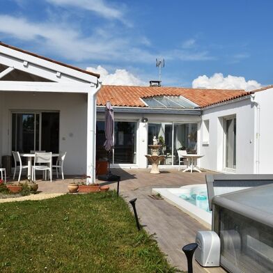 Maison 7 pièces 726000 €