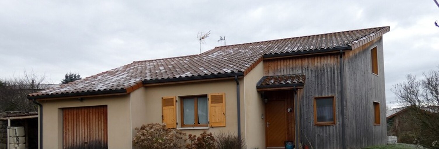 Maison 4 Pièces 131 m² à vendre à Yronde-et-Buron (63270)