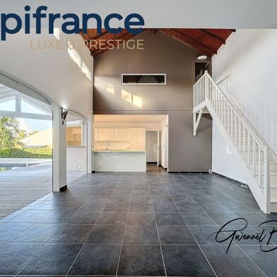 Maison 6 pièces 599000 €