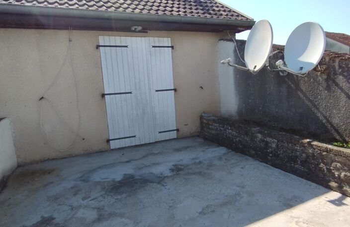 Maison de campagne 5 chambres – Grand terrain, dépendances, jardin et serre — photo 2
