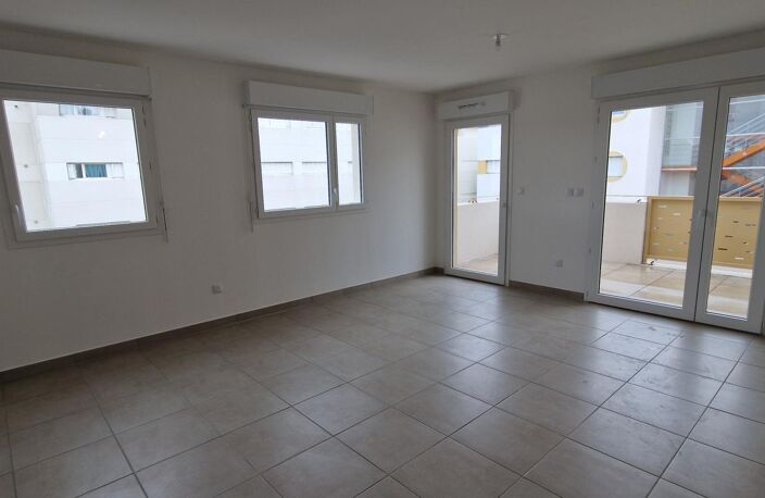 APPARTEMENT T3 PARFAIT ETAT AVEC TERRASSE — photo 3