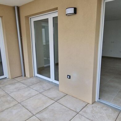 Appartement 3 pièces 167745 €