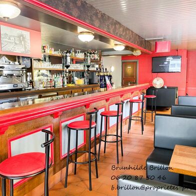 Immeuble  127000 €