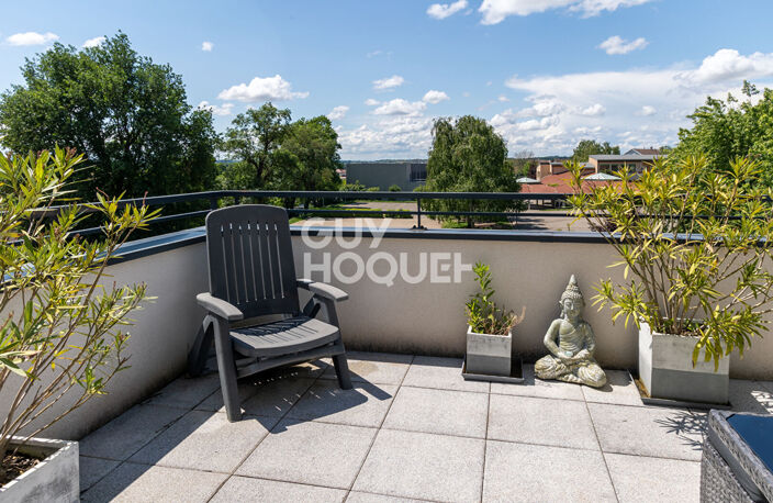 Superbe appartement avec terrasse et vue dégagée — photo 2