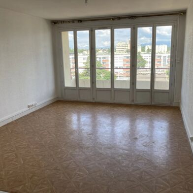Appartement 3 pièces 145000 €