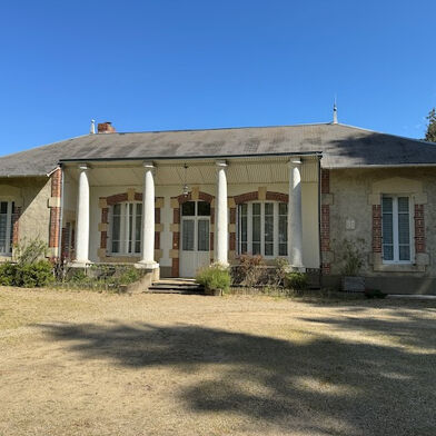 Maison 7 pièces 295400 €