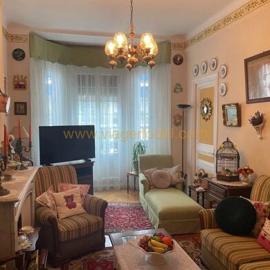 Appartement 4 pièces 265000 €