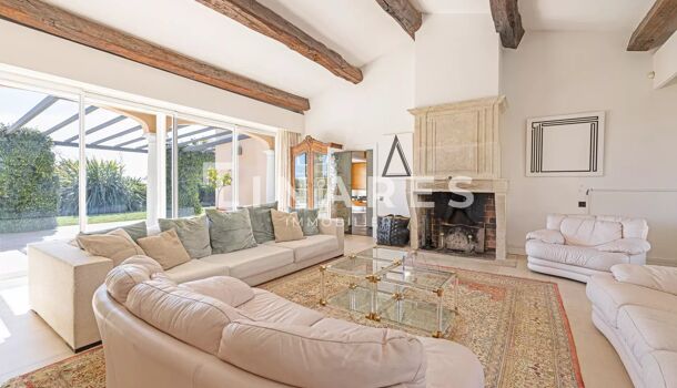 Villa / Maison 7 pièces  à vendre Saint-Cyr-sur-Mer 83270