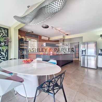 Maison 8 pièces 2650000 €