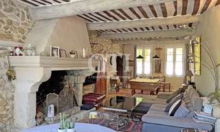 Maison 7 Pièces 244 m² à vendre à Mondragon (84430)