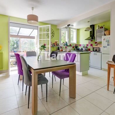 Maison 5 pièces 264500 €