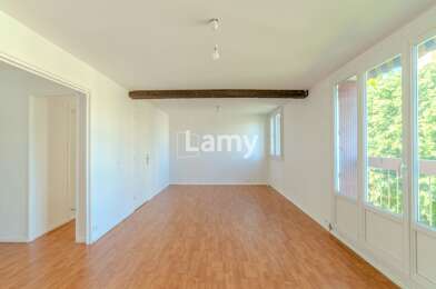 Appartement 3 pièces 109000 €