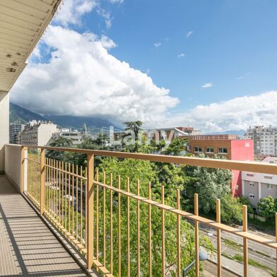 Appartement 5 pièces 290000 €