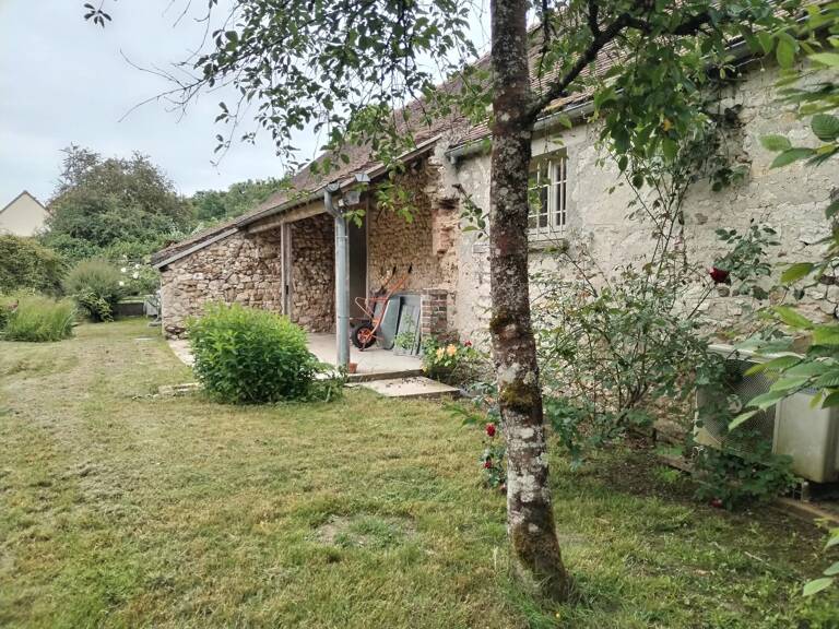 LONGERE PLAIN PIED 80M² TERRAIN 885M² — photo 1