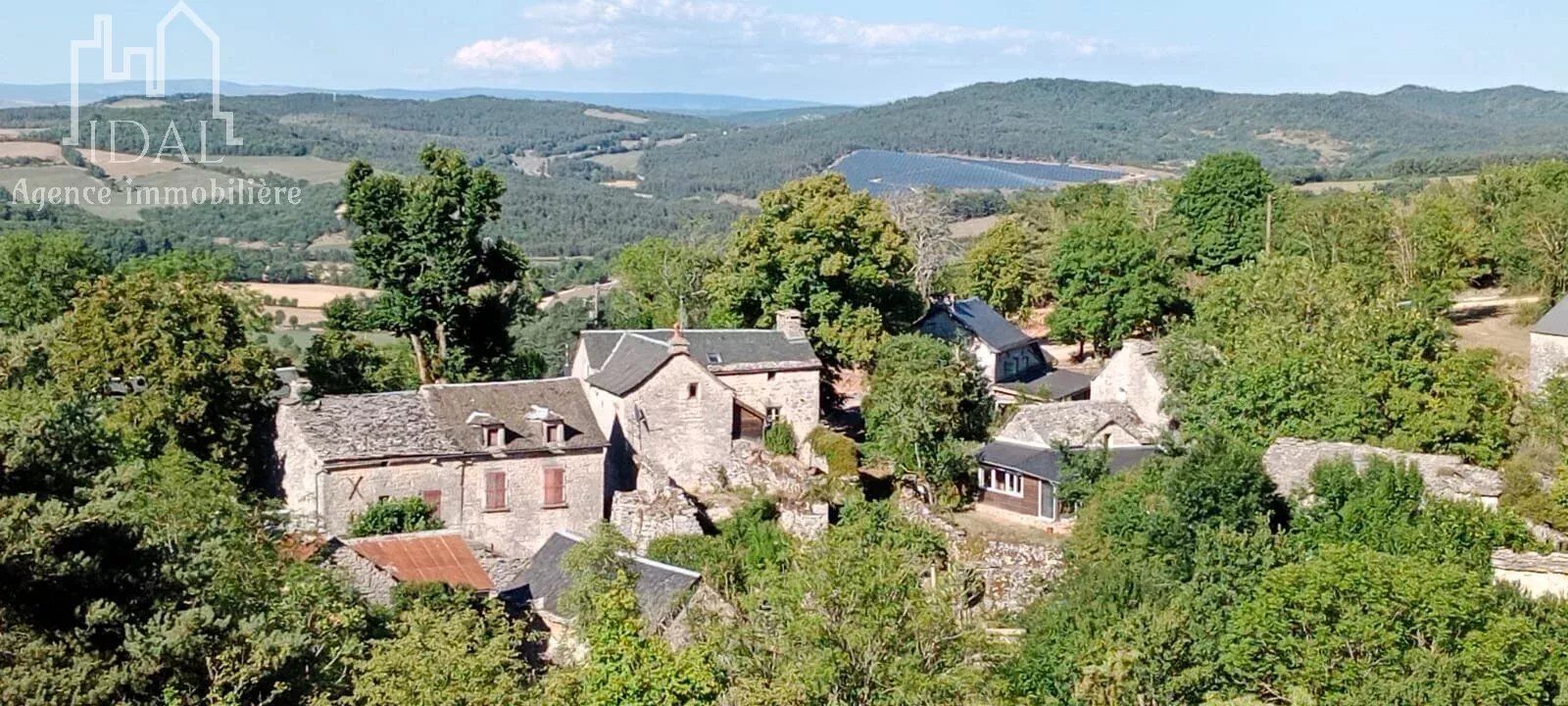 Photo Authentique corps de ferme avec vue panoramique image 3/4