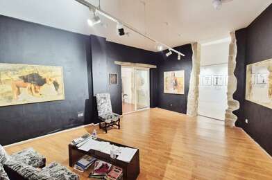 Commerce  218000 €