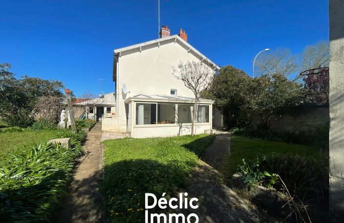 Charmante maison avec Jardin, à Luçon, proche de toutes les commodités. — photo 3