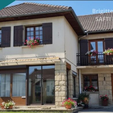 Maison 8 pièces 189000 €