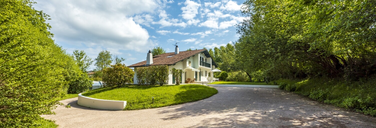 Maison 6 Pièces 241 m² à vendre à Ascain (64310)