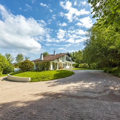 Maison 6 pièces 1520000 €