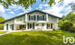Maison 6 Pièces 241 m² à vendre à Ascain (64310)