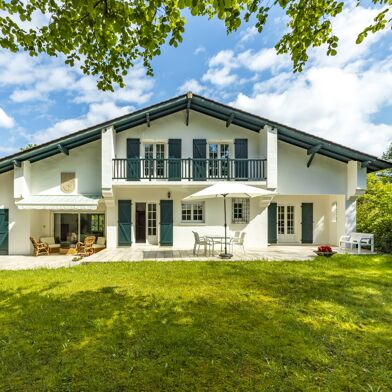 Maison 6 pièces 1520000 €