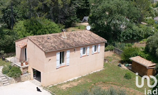 Maison 5 Pièces 90 m² à vendre à Vins-sur-Caramy (83170)