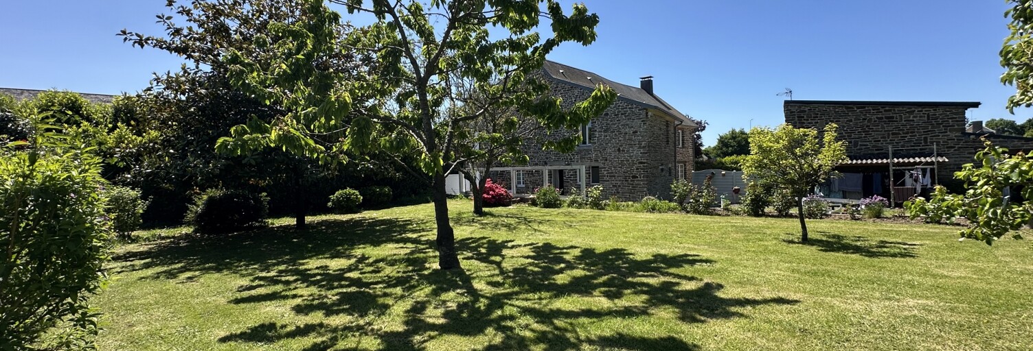 Maison 5 Pièces 203 m² à vendre à Saint-Sauveur-la-Pommeraye (50510)