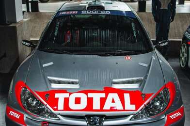 Commerce  880000 €