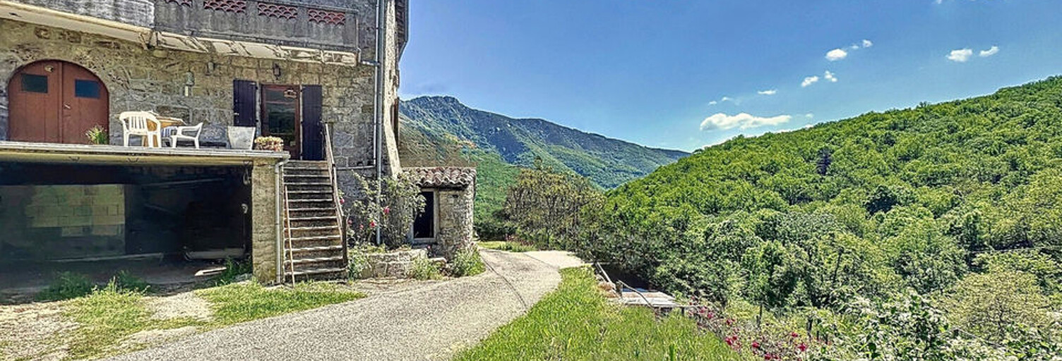 Maison 4 Pièces 120 m² à vendre à Burzet (07450)