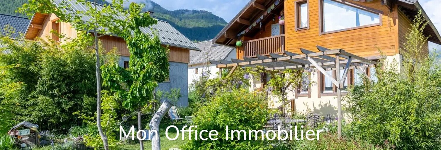 Maison 5 Pièces 100 m² à vendre à Guillestre (05600)