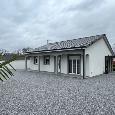 Maison 5 pièces 226000 €