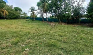 Terrain  1043 m² à vendre à Le Gosier (97190)